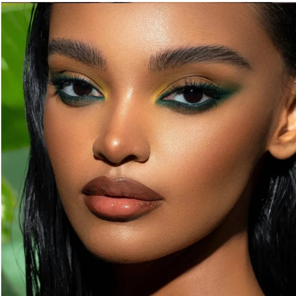 Natasha Denona Yucca Eyeshadow Palette